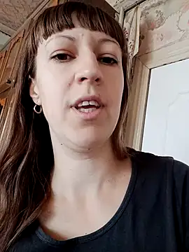 Calibers2932 online show from 11/02/25, 09:22