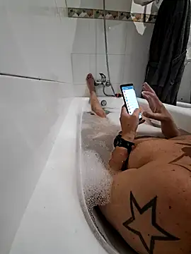 Snapshot of Gaditannus40 chatting on 10/18/25, 07:25 Gaditannus40 online show from 10/18/25, 07:25