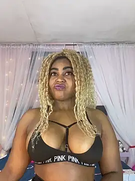 Aliana Ross online show from 02/11/25, 10:39