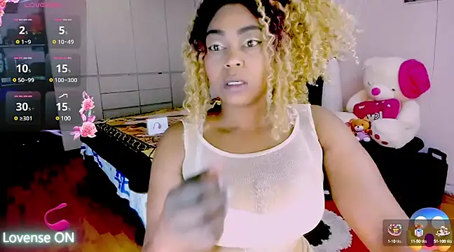 Aliana Ross online show from 03/08/25, 08:55