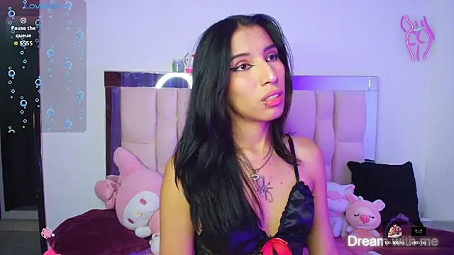 Snapshot of Silver_Rosex chatting on 10/25/25, 05:15 Silver Rosex online show from 10/25/25, 05:15