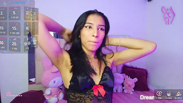 Snapshot of Silver_Rosex chatting on 10/28/25, 06:06 Silver Rosex online show from 10/28/25, 06:06