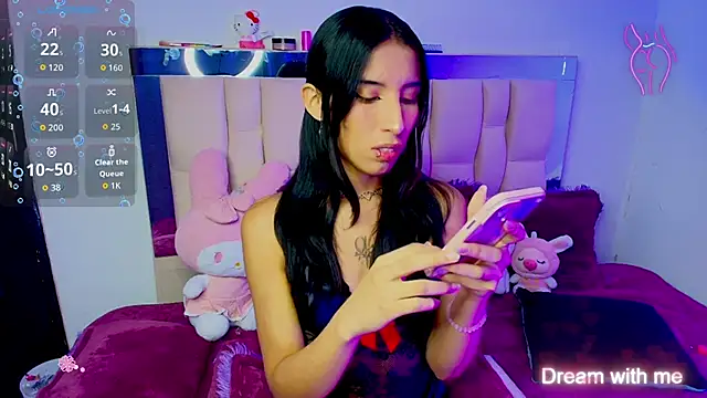 Snapshot of Silver_Rosex chatting on 11/11/25, 02:55 Silver Rosex online show from 11/11/25, 02:55