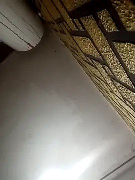 Lauren Amabel online show from 10/10/25, 05:56