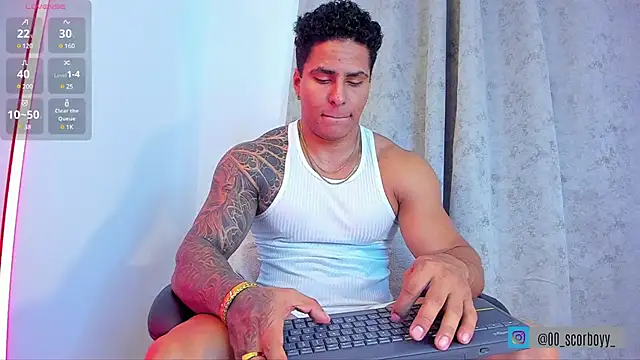Snapshot of Maximoscott chatting on 02/05/25, 12:27 Maximoscott online show from 02/05/25, 12:27