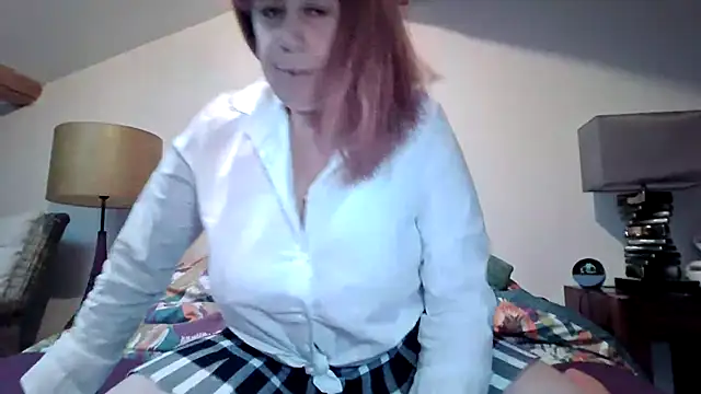 Snapshot of sweetinside_ chatting on 01/27/25, 04:22 sweetinside online show from 01/27/25, 04:22