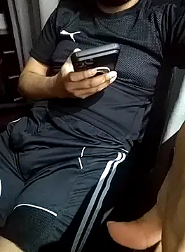 Snapshot of JOconeill chatting on 10/04/25, 05:49 JOconeill online show from 10/04/25, 05:49