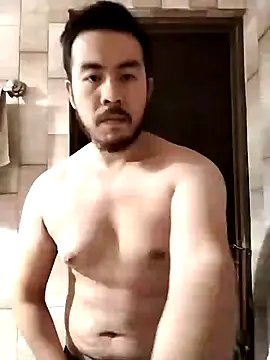 Snapshot of Man456545 chatting on 01/13/25, 01:45 Man456545 online show from 01/13/25, 01:45