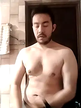 Snapshot of Man456545 chatting on 03/01/25, 03:05 Man456545 online show from 03/01/25, 03:05