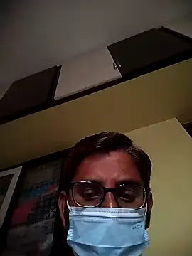 Snapshot of vannaaaa100 chatting on 01/08/25, 12:15 vannaaaa100 online show from 01/08/25, 12:15