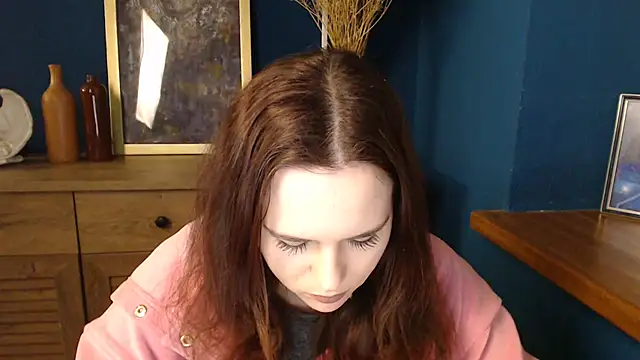 Snapshot of mini_girly chatting on 02/19/25, 04:22 mini girly online show from 02/19/25, 04:22