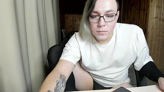 ScanDarky online show from 02/06/25, 04:36