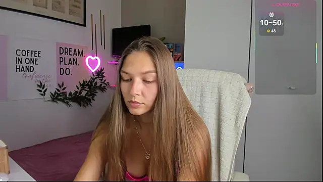 Snapshot of SofiaLolipop chatting on 10/03/25, 01:41 SofiaLolipop online show from 10/03/25, 01:41