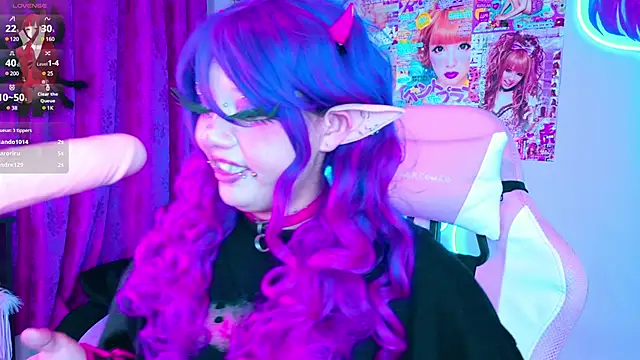 LaytonBox online show from 03/07/25, 04:24