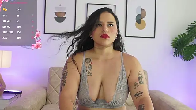 Emma Walkerr  online show from 01/18/25, 07:15