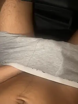 mdnn77 online show from 02/15/25, 04:01