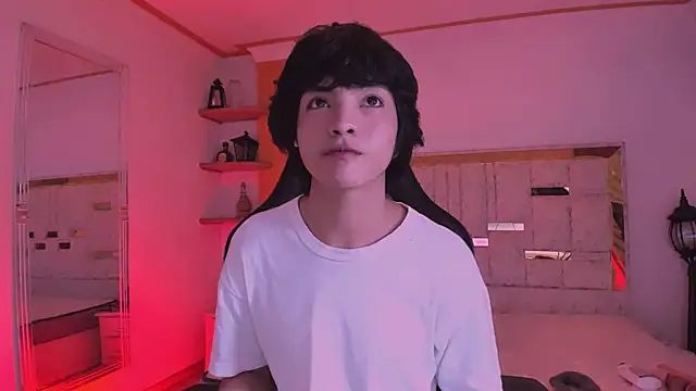 AllanYong18 online show from 03/09/25, 09:57