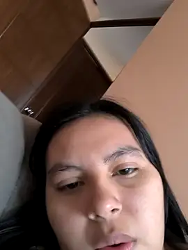 Snapshot of morecita29 chatting on 11/04/25, 08:52 morecita29 online show from 11/04/25, 08:52