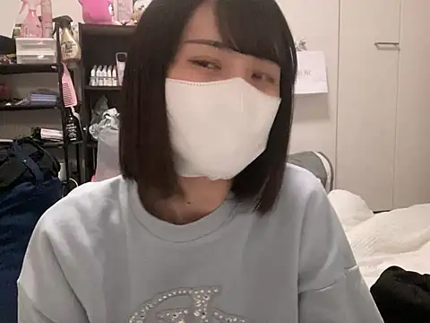 Snapshot of tsu_mu_gi_ chatting on 01/31/25, 10:10 tsu mu gi online show from 01/31/25, 10:10