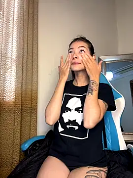 Aleska Miami online show from 10/02/25, 02:02