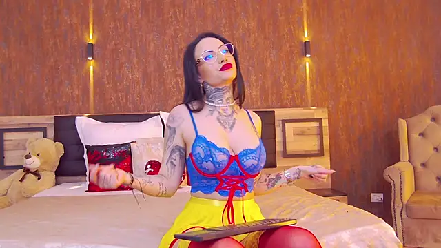 Snapshot of NataliaCristal chatting on 02/25/25, 08:25 NataliaCristal online show from 02/25/25, 08:25