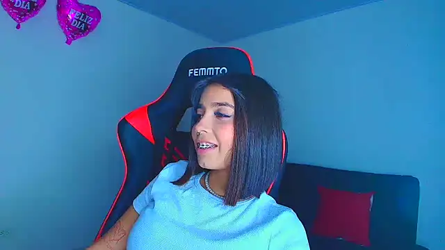 Rousse violett online show from 10/18/25, 01:30