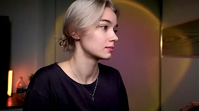 Snapshot of ileanacampbe chatting on 03/21/25, 04:17 ileanacampbe online show from 03/21/25, 04:17