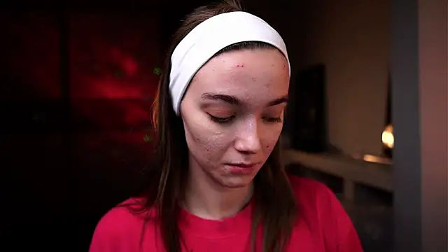 Snapshot of ileanacampbe chatting on 11/26/25, 05:19 ileanacampbe online show from 11/26/25, 05:19