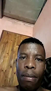 Snapshot of bshabza chatting on 01/23/25, 07:40 bshabza online show from 01/23/25, 07:40