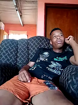 Snapshot of bshabza chatting on 01/26/25, 03:58 bshabza online show from 01/26/25, 03:58