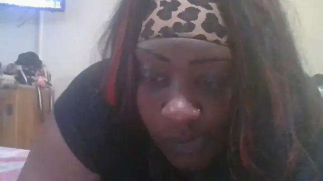 ExoticChocolit online show from 11/09/25, 12:53