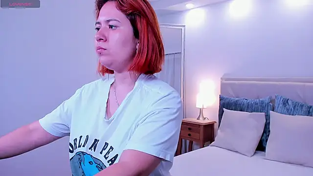 zoes milee online show from 01/29/25, 11:20