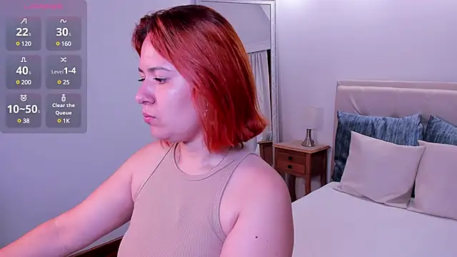 zoes milee online show from 02/03/25, 11:20