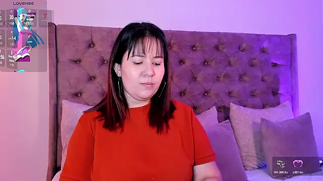 zoes milee online show from 10/28/25, 11:25