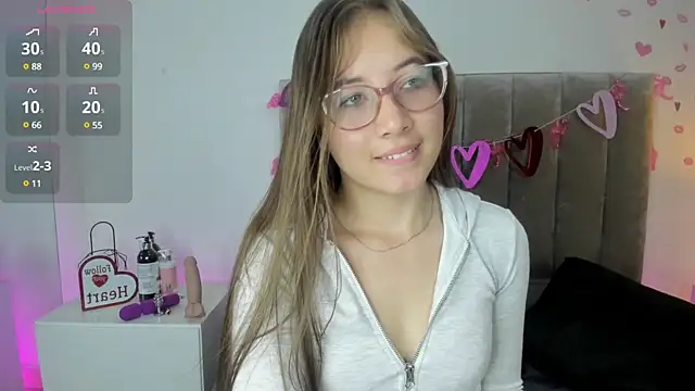 Snapshot of Dahlia_Rousse chatting on 02/26/25, 08:33 Dahlia Rousse online show from 02/26/25, 08:33