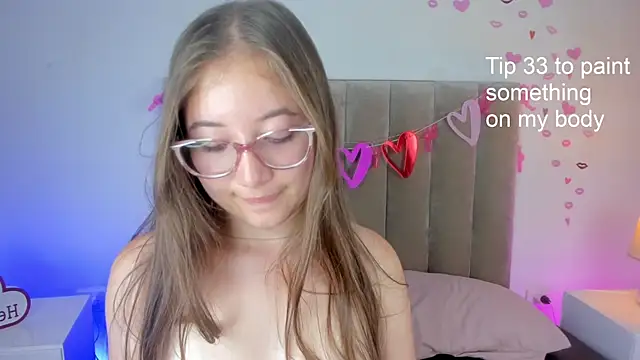 Snapshot of Dahlia_Rousse chatting on 03/20/25, 12:08 Dahlia Rousse online show from 03/20/25, 12:08