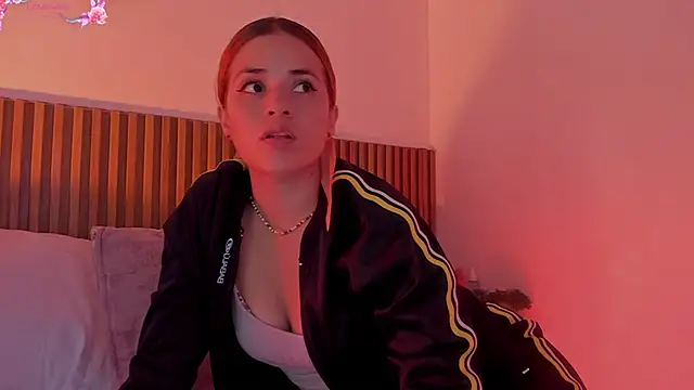 alliss ginger  online show from 10/14/25, 02:45