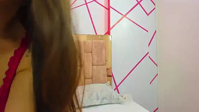 Snapshot of Miss_Crhiss chatting on 02/03/25, 04:52 Miss Crhiss online show from 02/03/25, 04:52