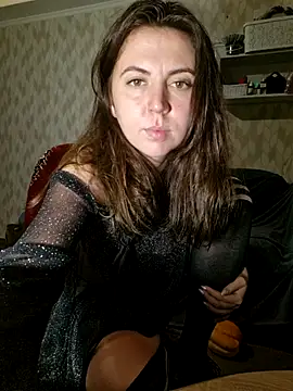 Melenka online show from 11/22/25, 10:20