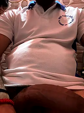 Snapshot of Panther1166 chatting on 10/23/25, 07:45 Panther1166 online show from 10/23/25, 07:45