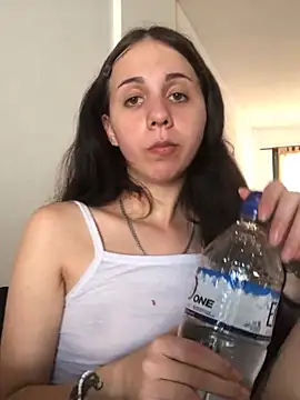 w4xxita online show from 01/22/25, 07:56