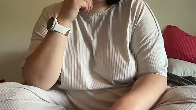 Teasingsarah online show from 09/17/25, 11:12