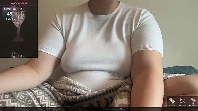 Teasingsarah online show from 09/29/25, 11:59