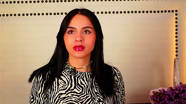 AliceSaylor online show from 11/09/25, 09:24