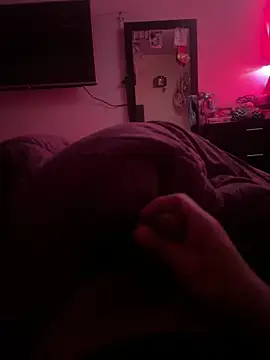 Snapshot of leonardohot1987 chatting on 01/19/25, 03:32 leonardohot1987 online show from 01/19/25, 03:32