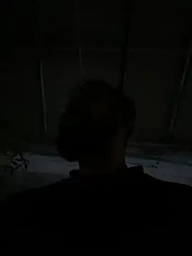 Snapshot of leonardohot1987 chatting on 01/23/25, 04:30 leonardohot1987 online show from 01/23/25, 04:30