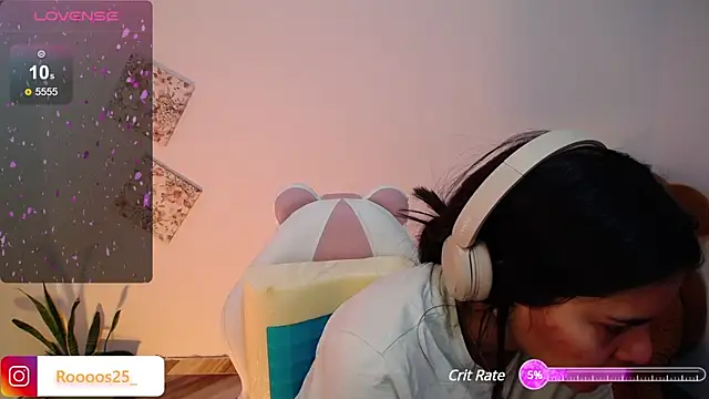 Snapshot of Anddyy__ chatting on 01/23/25, 03:11 Anddyy online show from 01/23/25, 03:11