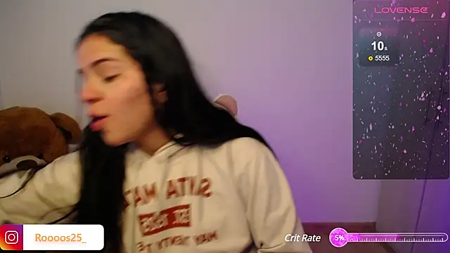 Snapshot of Anddyy__ chatting on 02/17/25, 10:47 Anddyy online show from 02/17/25, 10:47