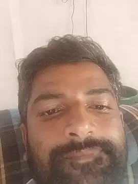 Snapshot of gawwalibhabhi_24 chatting on 09/29/25, 08:08 gawwalibhabhi 24 online show from 09/29/25, 08:08