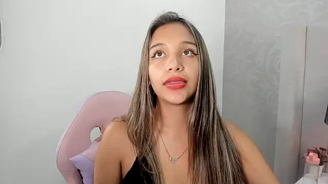 Snapshot of TaniaParker chatting on 02/26/25, 10:09 TaniaParker online show from 02/26/25, 10:09